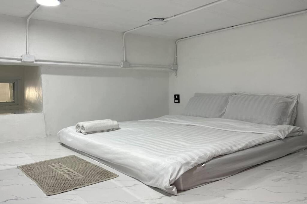 Megun Capsule 150 Cm Apartment Bangkok Exterior foto