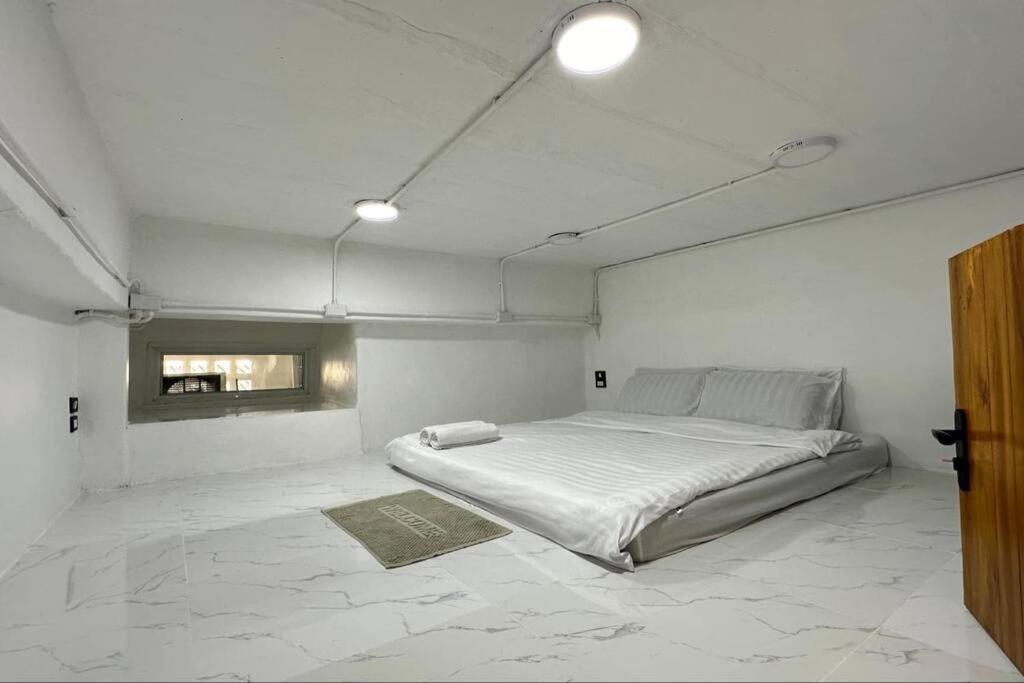 Megun Capsule 150 Cm Apartment Bangkok Exterior foto