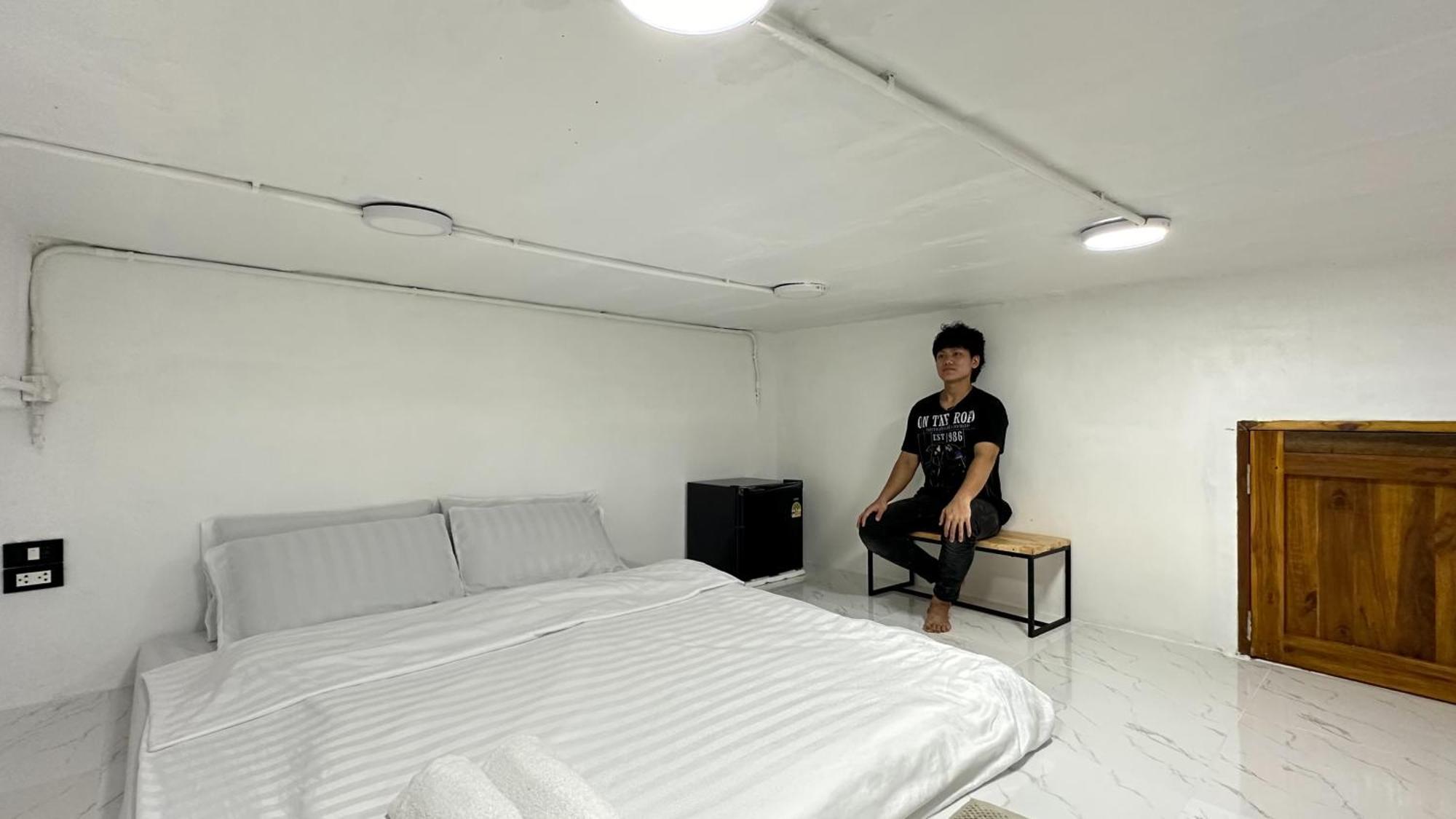 Megun Capsule 150 Cm Apartment Bangkok Exterior foto