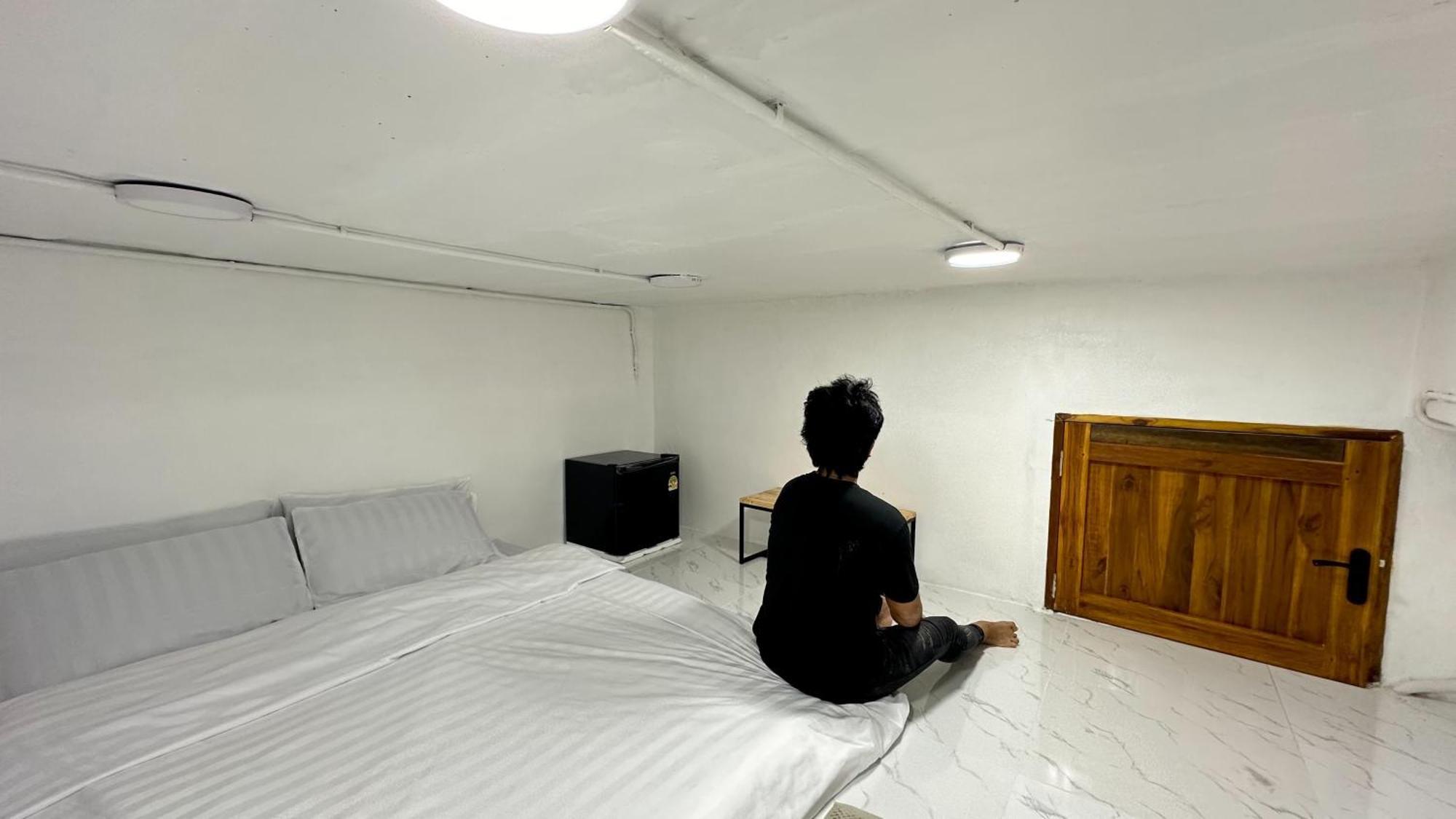 Megun Capsule 150 Cm Apartment Bangkok Exterior foto